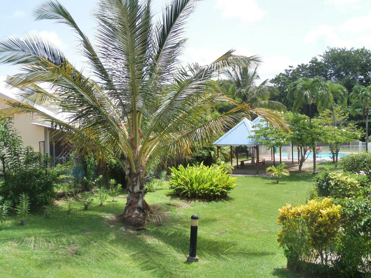 Caraïbes Holidays Sainte-Anne Exterior foto